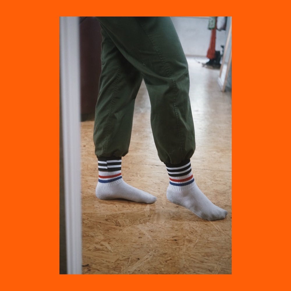 Green cargo pants